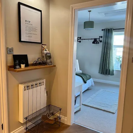 In Crosshills * Glusburn